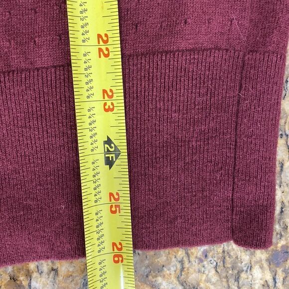 Lululemon Athletica burgundy color button closure yoga workout cardigan size 6 - Picture 9 of 9